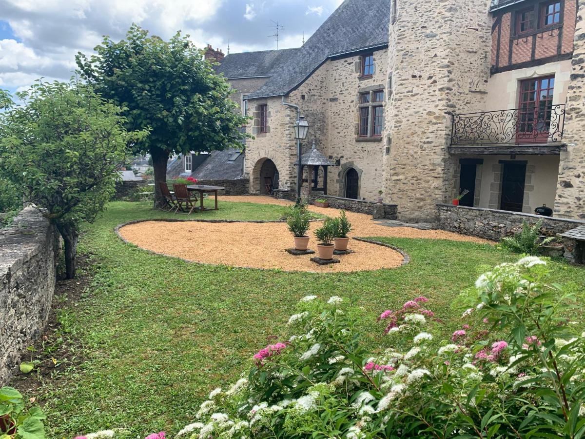 Le Logis Du Vassal Bed and Breakfast Λαβάλ Εξωτερικό φωτογραφία